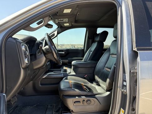 Used 2021 GMC Sierra 1500 AT4 w/ AT4 Value Package AWD/4WD image 9