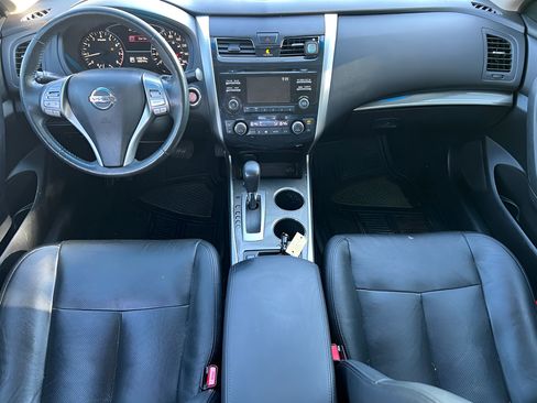 Used 2015 Nissan Altima 2.5 SL w/ Moonroof Package FWD image 17