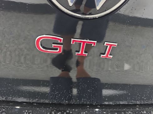 New 2026 Volkswagen GTI SE FWD image 15