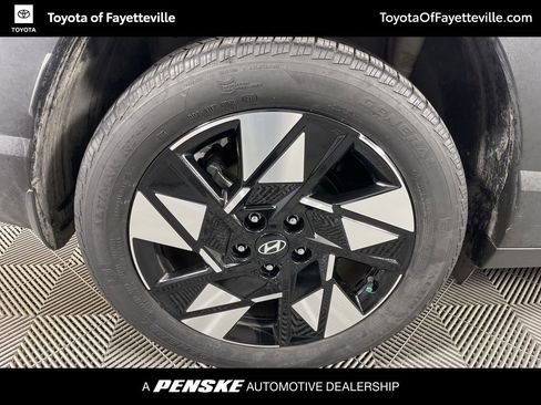 Used 2024 Hyundai Kona SEL w/ Convenience Package image 10