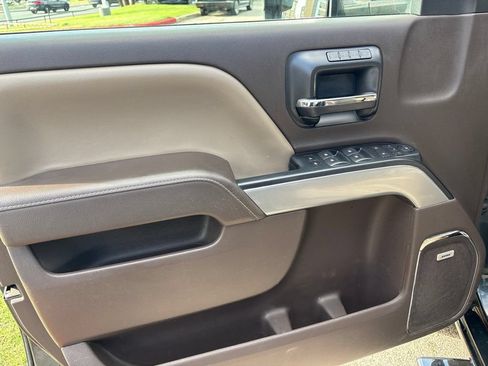Used 2017 Chevrolet Silverado 2500 LTZ w/ Duramax Plus Package AWD/4WD image 11