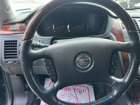 Used 2010 Cadillac DTS Luxury image 9