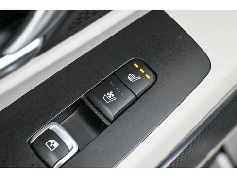 Used 2023 Kia Telluride SX Prestige image 27