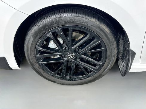 Certified 2025 Toyota Camry SE image 30