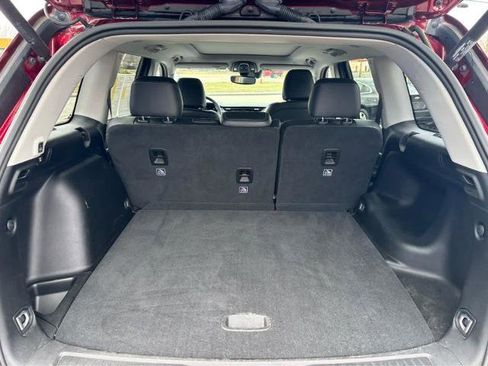 Used 2023 Jeep Grand Cherokee Limited image 9