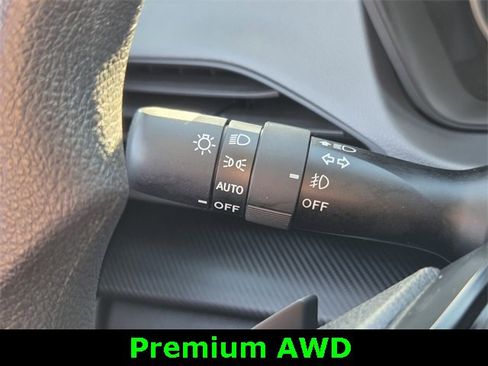 Used 2024 Subaru Crosstrek 2.0i Premium image 29