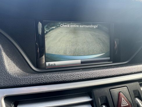 Used 2013 Mercedes-Benz E 350 4MATIC Sedan image 19