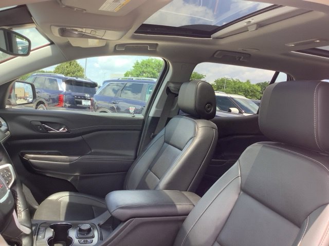 Used 2023 GMC Acadia SLT w/ Preferred Package AWD/4WD image 19
