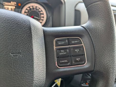 Used 2015 RAM 1500 Express image 18