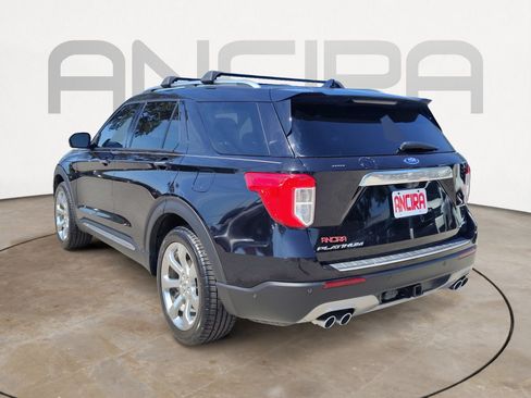 Used 2020 Ford Explorer Platinum w/ Premium Technology Package AWD/4WD image 8