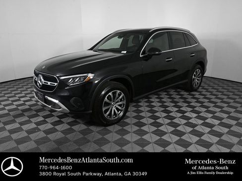 Certified 2024 Mercedes-Benz GLC 300 4MATIC image 1