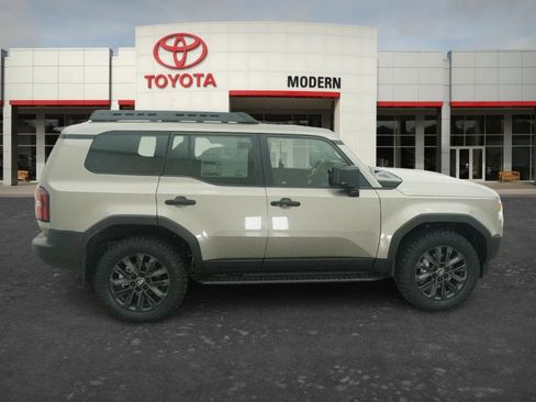 New 2026 Toyota Land Cruiser image 7