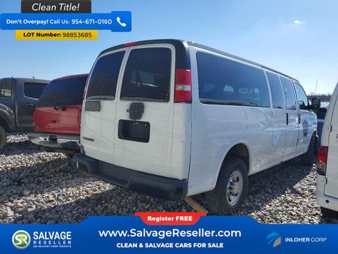 Used 2019 Chevrolet Express 3500 LS RWD image 4
