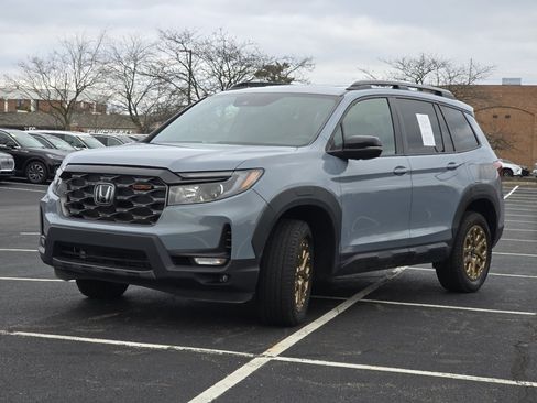 Certified 2022 Honda Passport TrailSport image 15