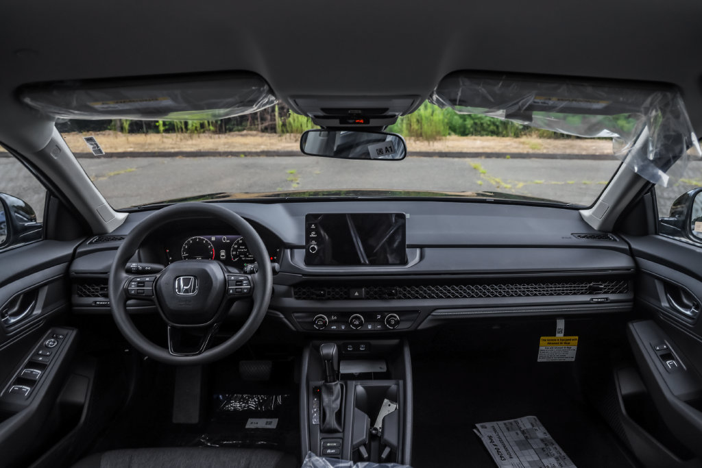 New 2026 Honda Accord LX image 11