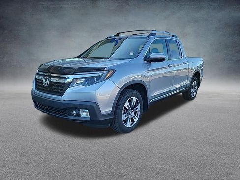 Used 2017 Honda Ridgeline RTL image 2