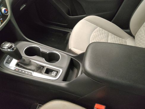 Used 2021 Chevrolet Equinox LS w/ LS Convenience Package AWD/4WD image 26