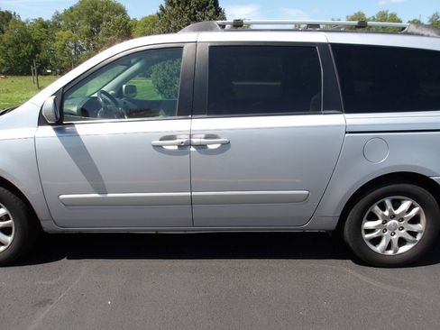 Used 2006 Kia Sedona EX FWD image 47