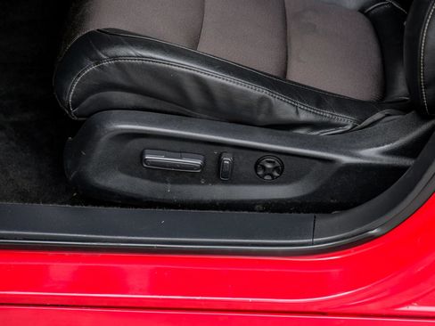 Used 2019 Honda Accord Sport image 39
