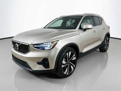 Certified 2024 Volvo XC40 B5 Plus w/ Climate Package