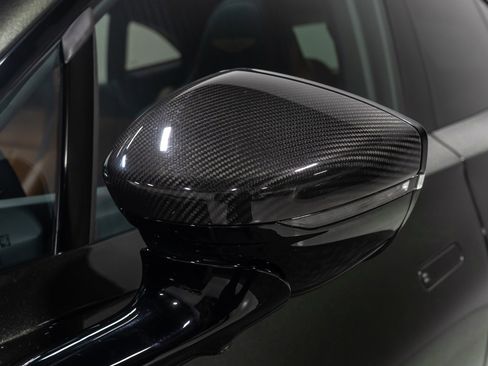 Used 2025 Aston Martin DBX 707 image 20