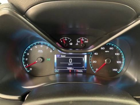 Used 2018 Chevrolet Colorado Z71 w/ Z71 Midnight Edition image 25