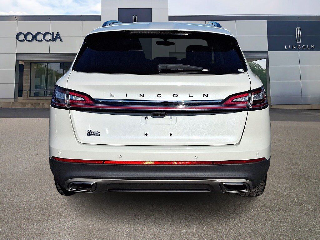 Certified 2023 Lincoln Nautilus Black Label AWD/4WD image 5