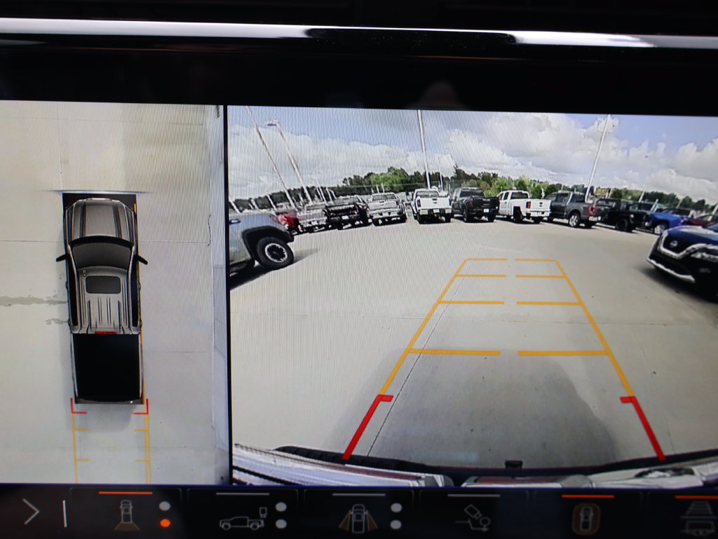 Certified 2024 GMC Sierra 1500 AT4 w/ Technology Package AWD/4WD image 24