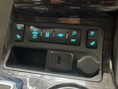 Used 2015 Buick Enclave Premium w/ Experience Buick Package AWD/4WD image 21