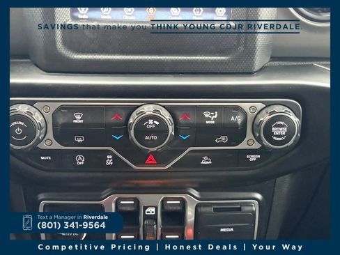 Used 2022 Jeep Wrangler Unlimited Willys image 18