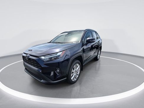 Used 2025 Toyota RAV4 XLE Premium w/ Weather Package image 4