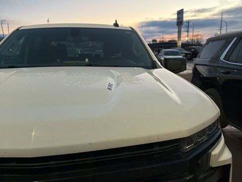 Used 2022 Chevrolet Silverado 1500 LT Trail Boss w/ Bed Protection Package image 25