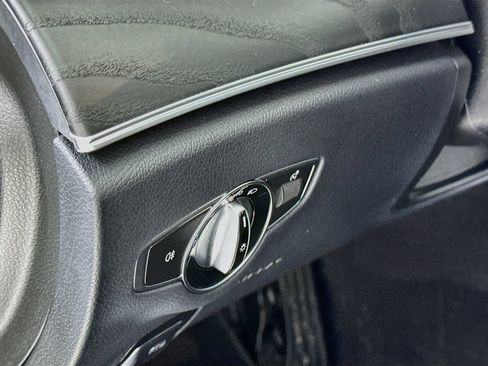 Used 2023 Mercedes-Benz E 350 Sedan image 11