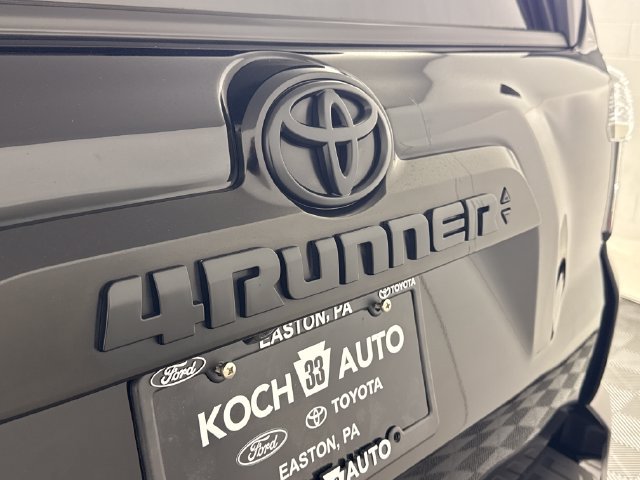 Certified 2023 Toyota 4Runner TRD Off-Road Premium w/ Off Road Premium Plus Package AWD/4WD image 19
