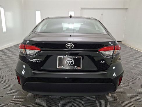 Certified 2025 Toyota Corolla LE w/ LE Premium Package FWD image 14