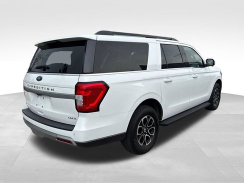 Used 2024 Ford Expedition Max XLT AWD/4WD image 2