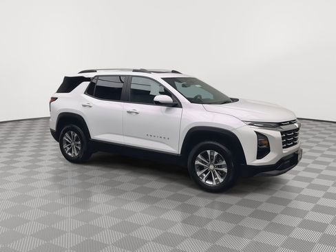 Certified 2025 Chevrolet Equinox LT image 39