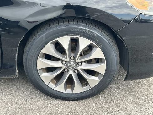 Used 2014 Honda Accord EX image 10