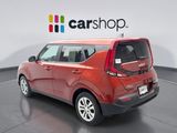 Used 2022 Kia Soul LX image 3