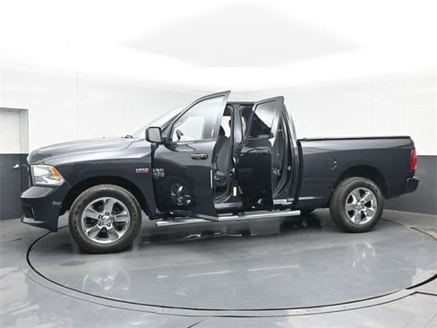 Used 2019 RAM 1500 Express w/ Express Value Package image 50