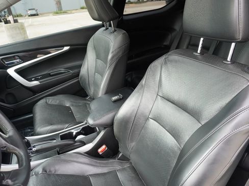 Used 2015 Honda Accord EX-L image 21