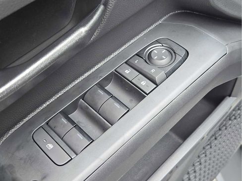 Used 2024 Toyota Tacoma SR5 image 21