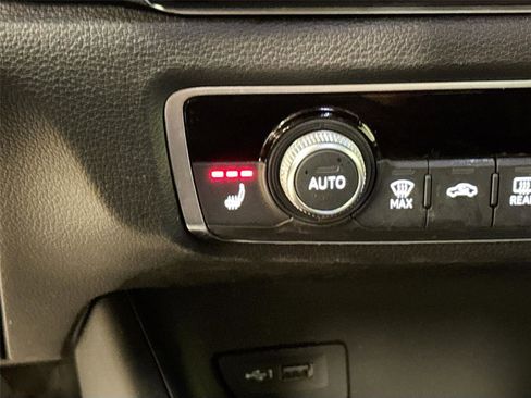 Used 2020 Audi A3 2.0T Premium image 19