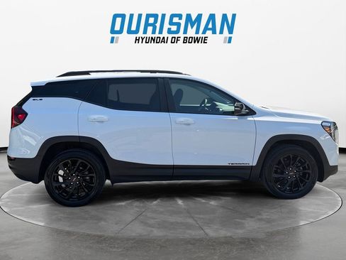 Used 2023 GMC Terrain SLE w/ Driver Convenience Package AWD/4WD image 7