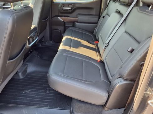 Used 2022 GMC Sierra 1500 SLT w/ SLT Premium Package image 7