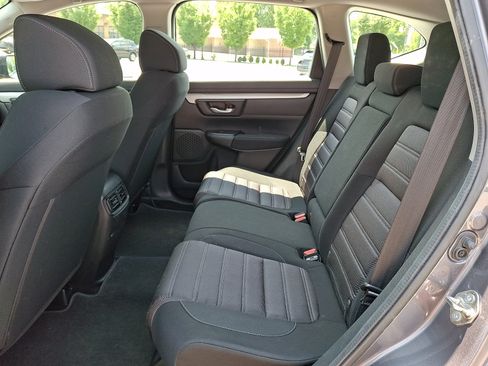 Used 2018 Honda CR-V LX image 10