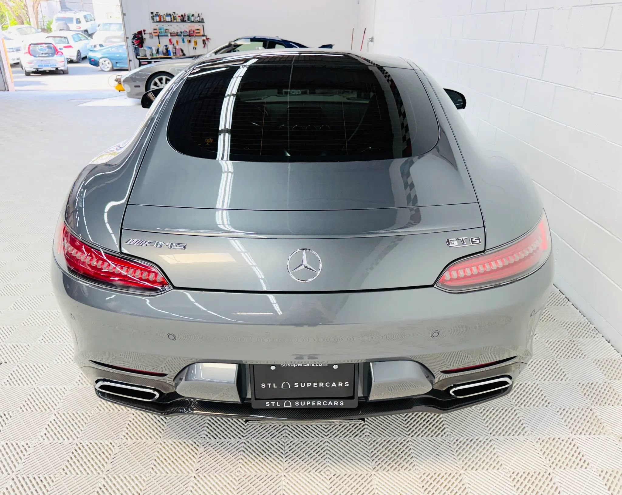 Used 2016 Mercedes-Benz AMG GT S image 8