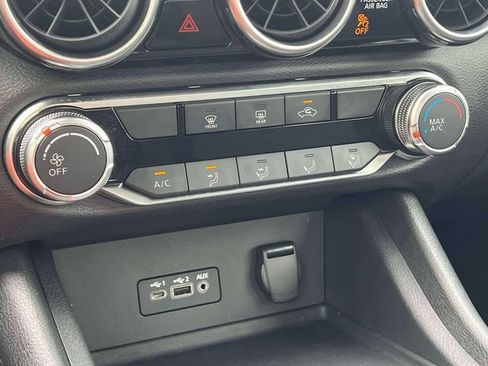 Certified 2023 Nissan Sentra SV FWD image 30