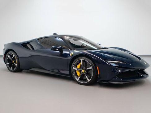 Certified 2022 Ferrari SF90 Stradale image 1