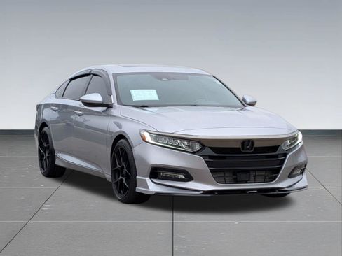 Used 2020 Honda Accord Sport image 8